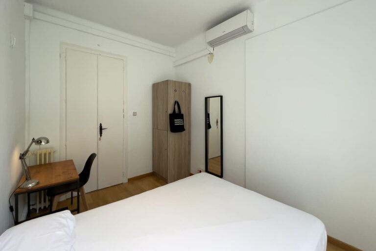 Coliving Barcelona Hotel Private Doubleroom